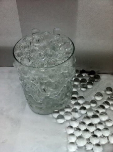 Bunte-Blumenerde-Wasserperlen-Gel-klar-50-Gramm